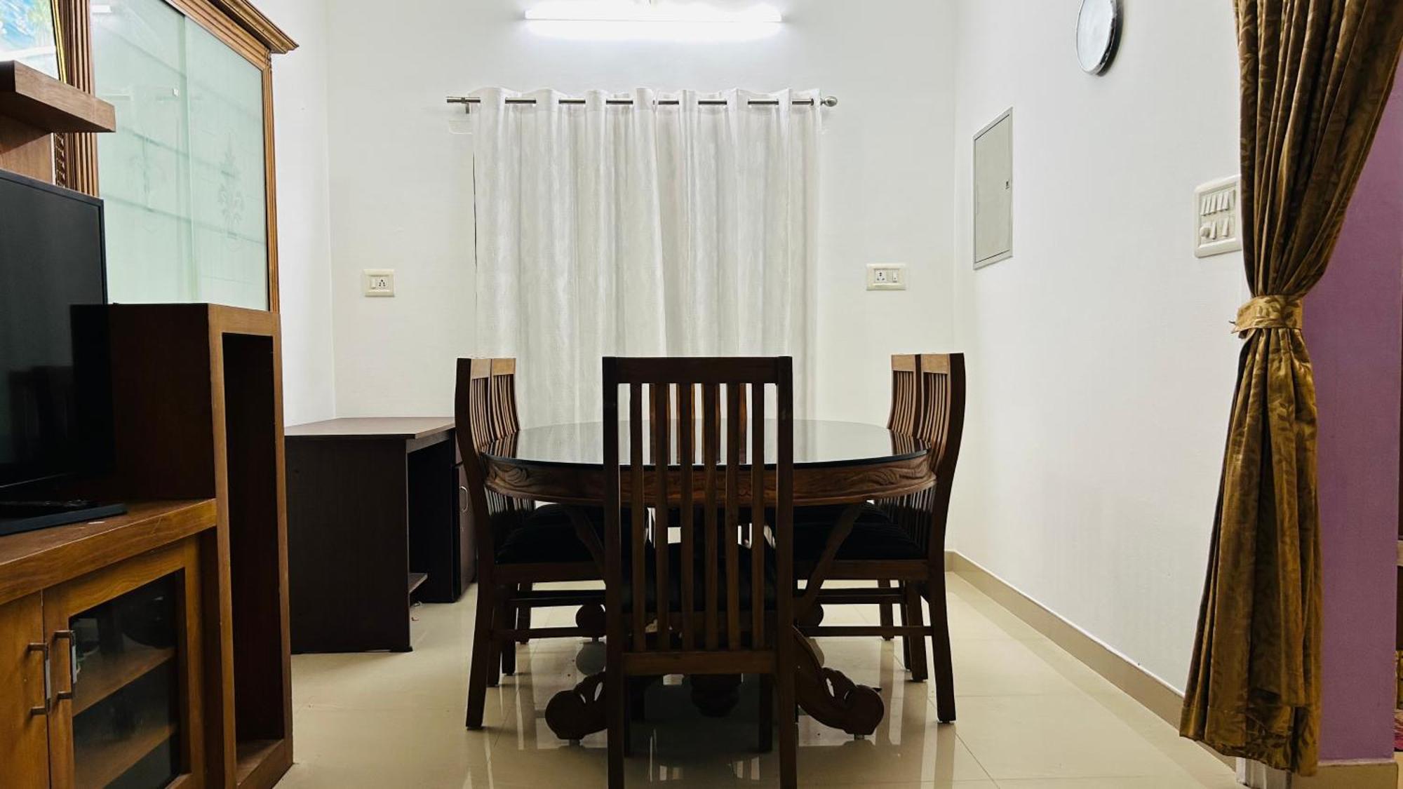 Ebs Guest House Nedumbassery Extérieur photo