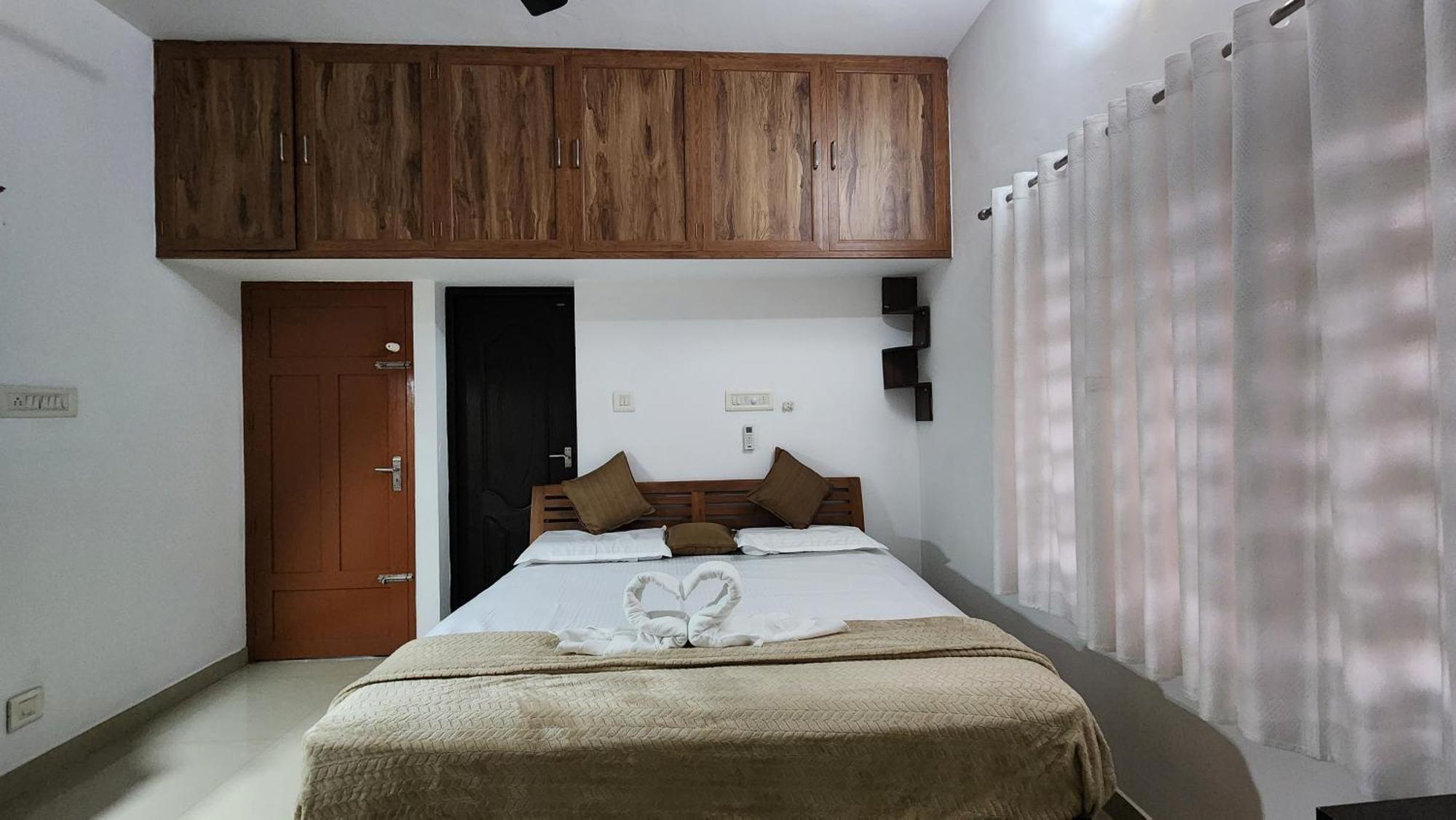 Ebs Guest House Nedumbassery Extérieur photo