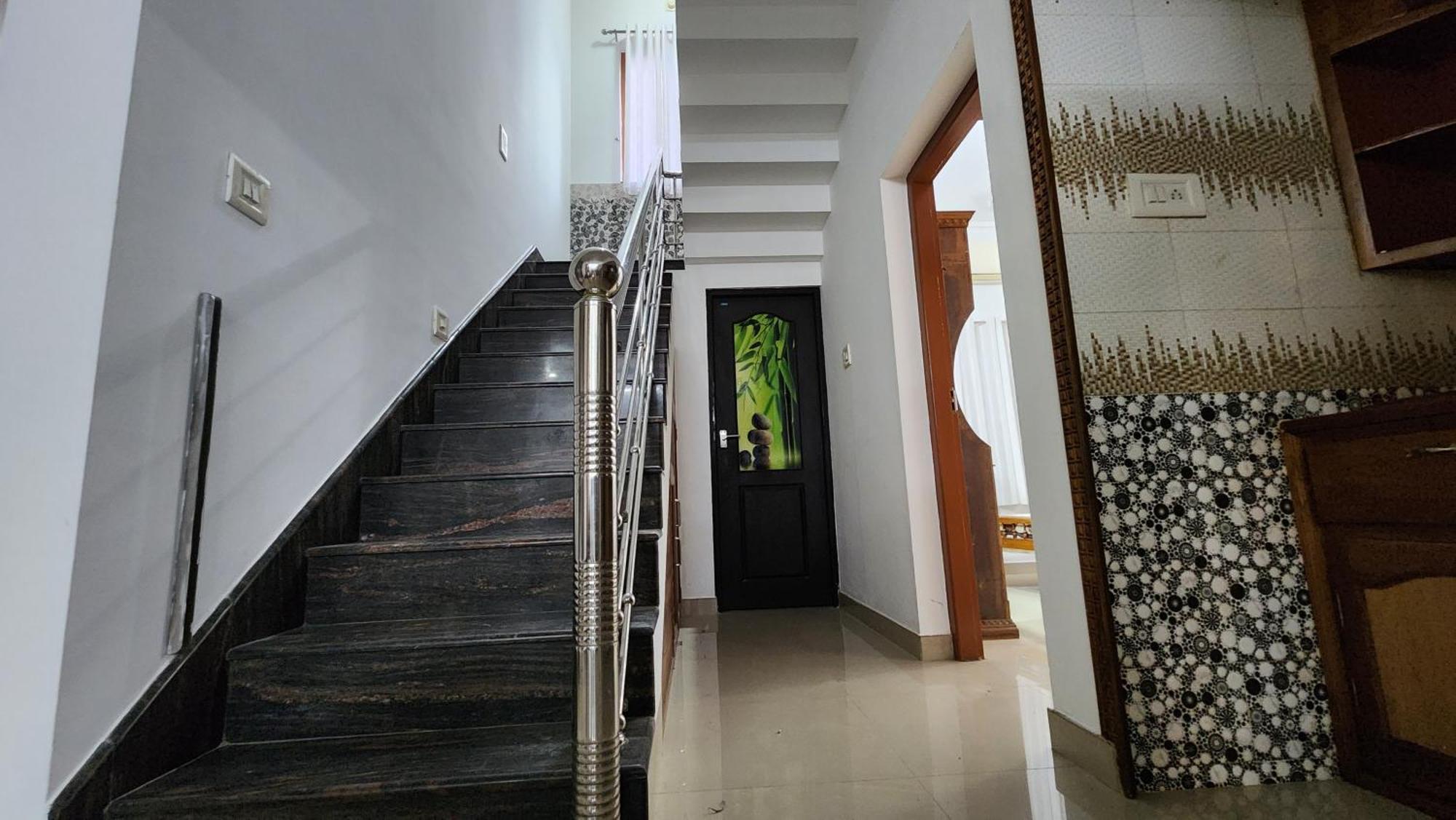 Ebs Guest House Nedumbassery Extérieur photo